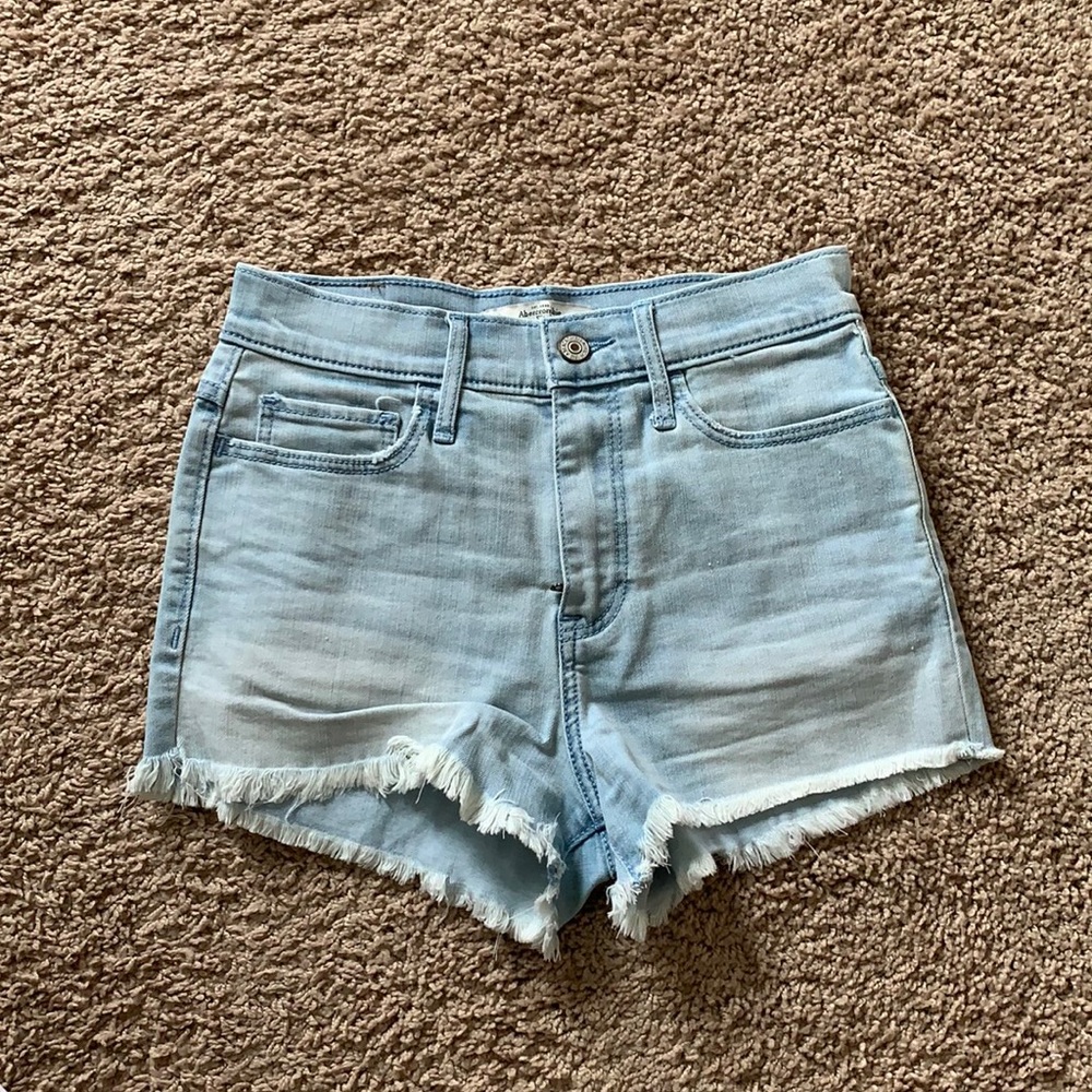 Abercrombie & Fitch high rise light blue shorts 26